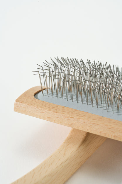 SalkaPet Slicker Brush for dogs with wood handle and fine metal pins (image 2)